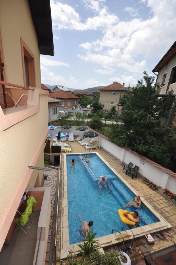 Family Hotel Dalia Velingrad Ngoại thất bức ảnh