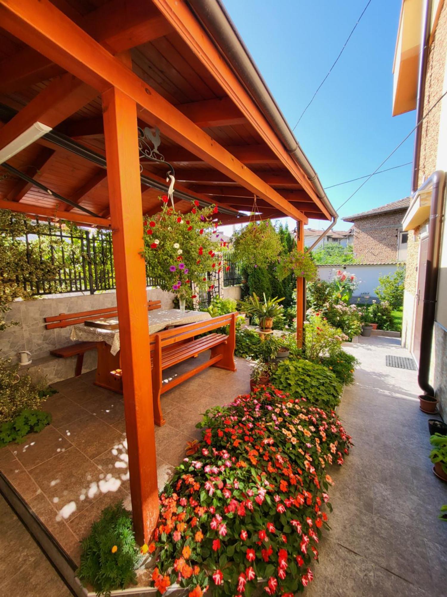 Family Hotel Dalia Velingrad Ngoại thất bức ảnh