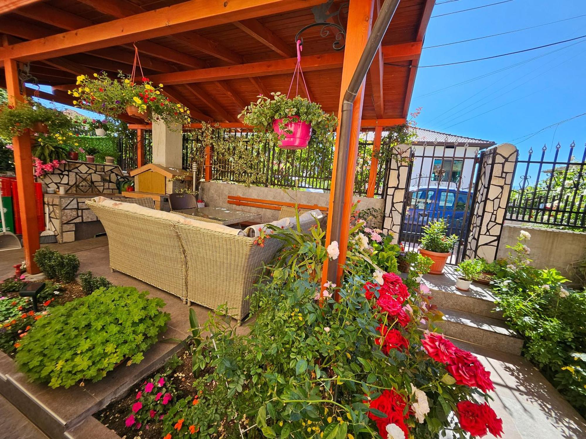 Family Hotel Dalia Velingrad Ngoại thất bức ảnh