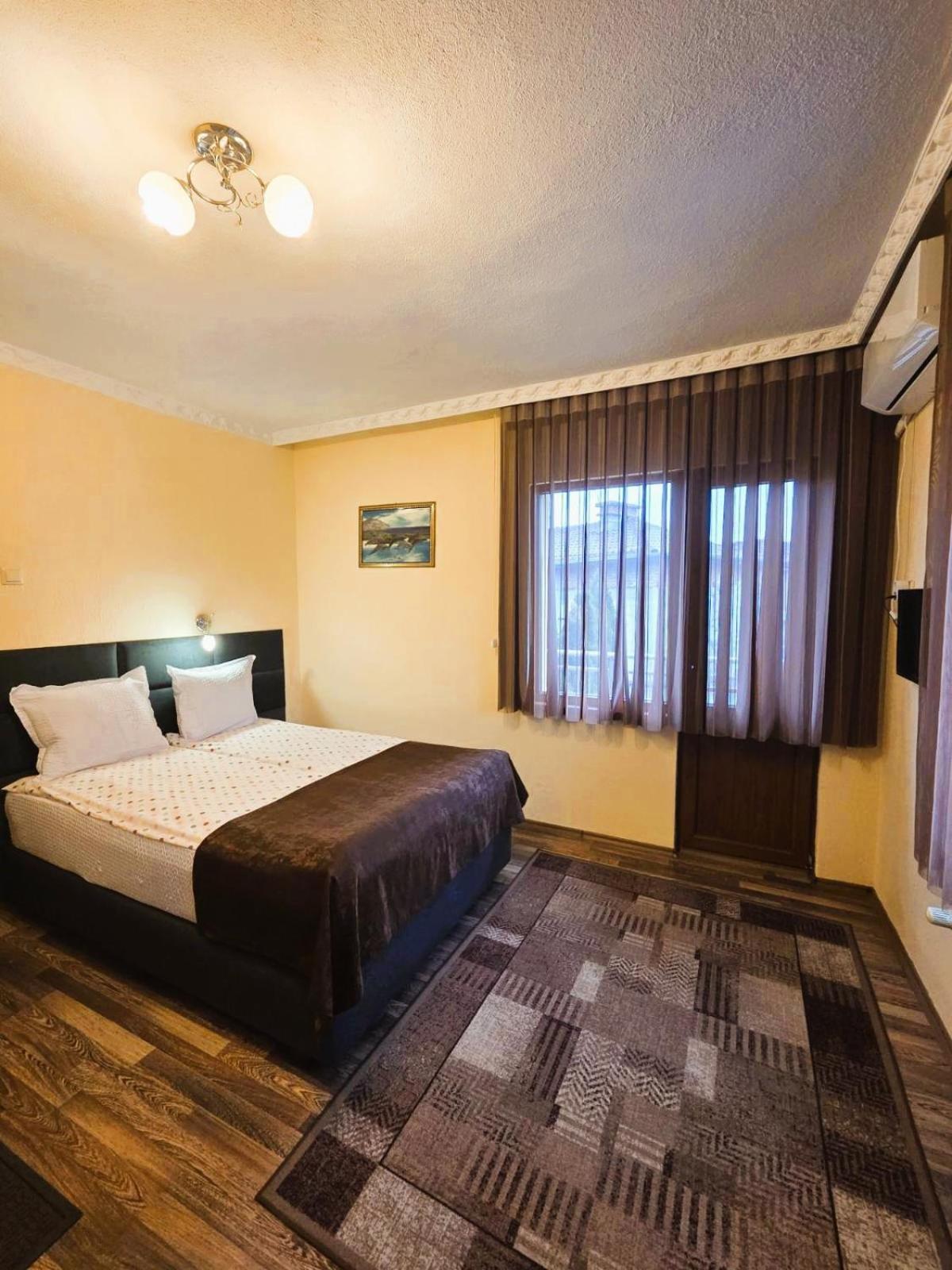 Family Hotel Dalia Velingrad Ngoại thất bức ảnh