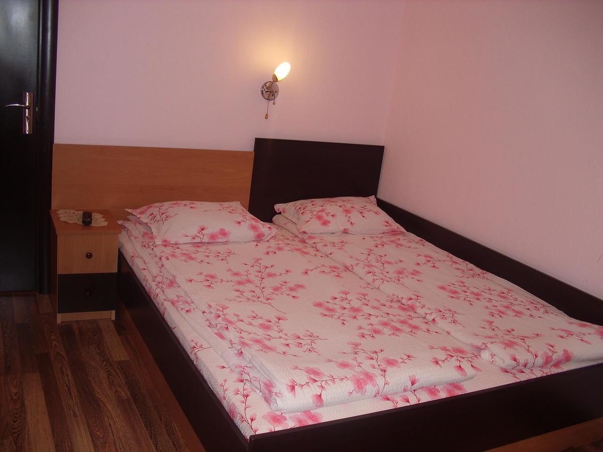 Family Hotel Dalia Velingrad Ngoại thất bức ảnh