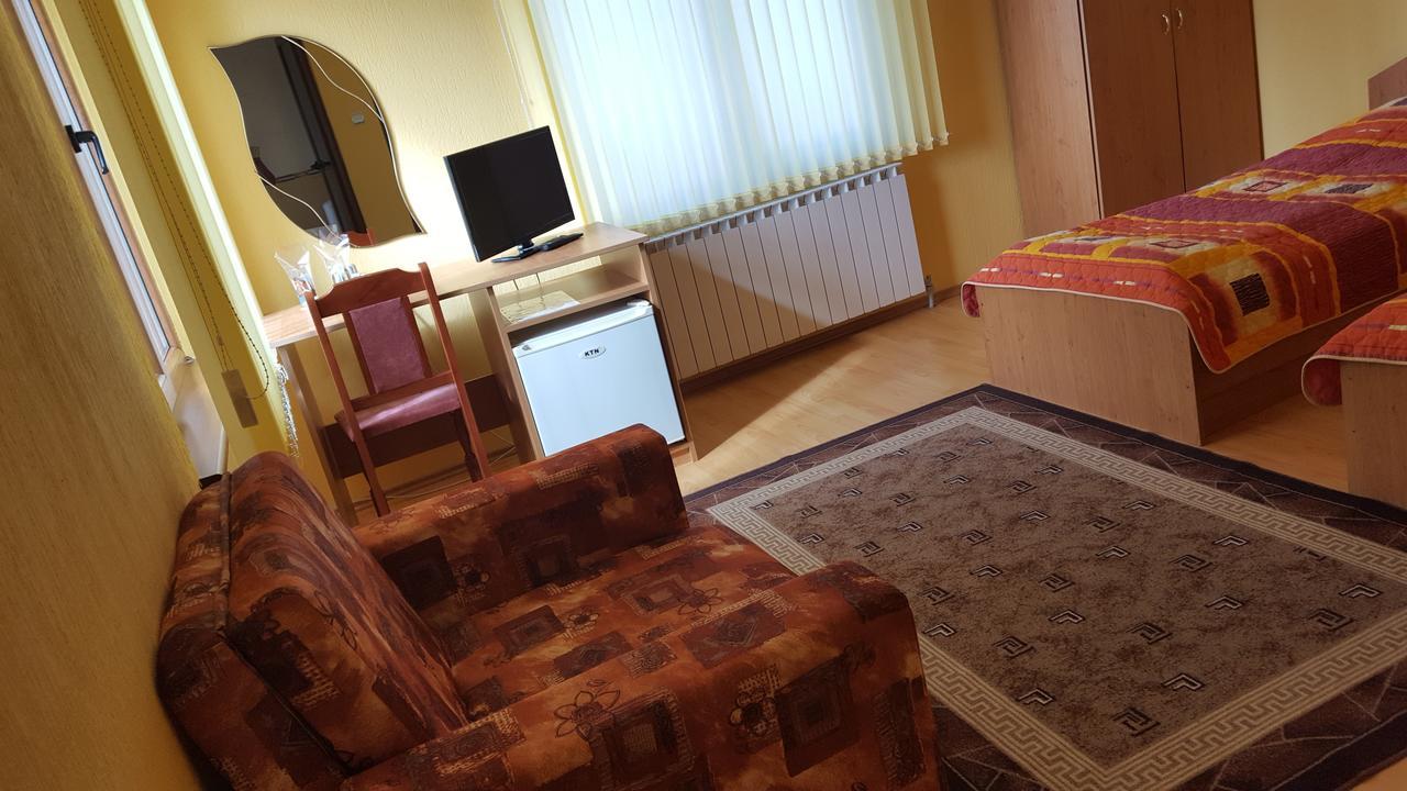 Family Hotel Dalia Velingrad Ngoại thất bức ảnh