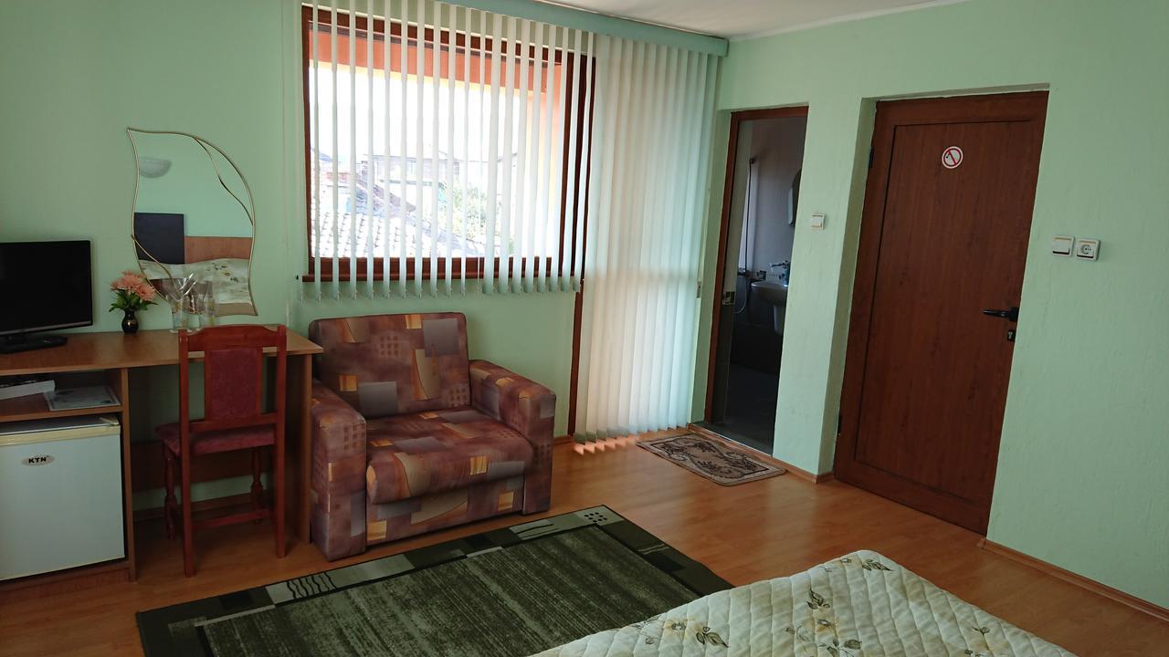 Family Hotel Dalia Velingrad Ngoại thất bức ảnh